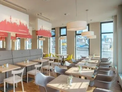 ***  Meininger Hotel Frankfurt/Main Messe Francfort-sur-le-Main Allemagne