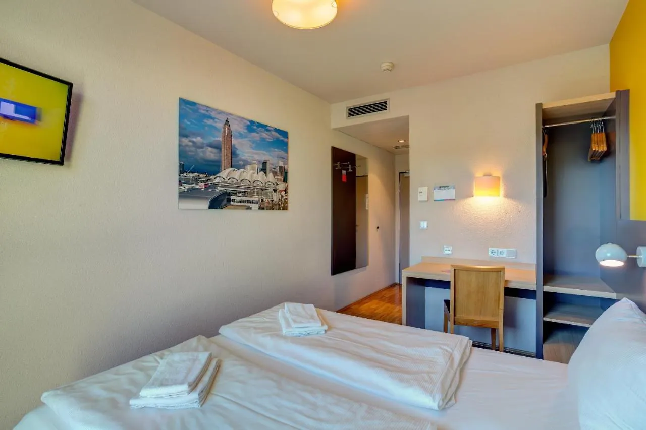 Meininger Hotel Frankfurt/Main Messe Francfort-sur-le-Main 3*,  Allemagne
